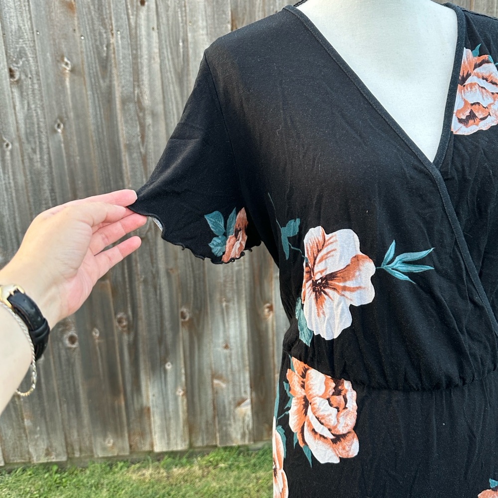 Loveappella Black and Pink Floral Maxi Dress EUC - Picture 4 of 10